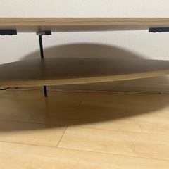 リビングテーブル 木目調 三角形 [幅120]  LOWYAの画像