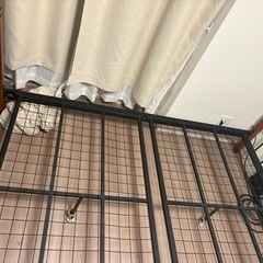 ダブルベッドの画像