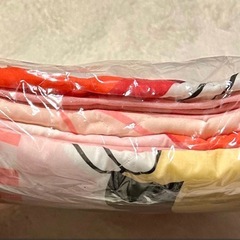 【新品】Disney ミニーマウスマット 100x100CMの画像