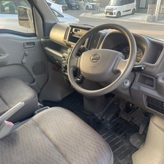 日産NV100クリッパーバン検8年10月式平成27年の画像