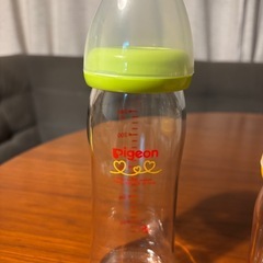 【耐熱ガラス製】Pigeon母乳実感　哺乳瓶 3本セットの画像