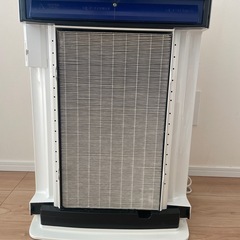 ダイキン DAIKIN 加湿ストリーマ空気清浄機 MCK70XY-W 2020年製の画像