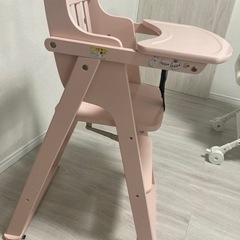 たためる木製 ベビー用チェア 椅子 さくらカラー ダイニング用 ハイチェアの画像