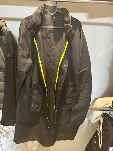 adidasロングジャンパー
