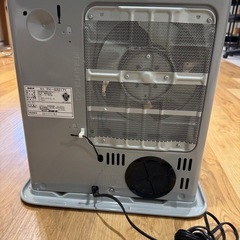 コロナ 石油ファンヒーター　2017年製　12畳の画像