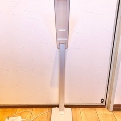 綺麗 オリンピア スタンドライト デスクライト ホワイト 調光可能 ☆配送応相談☆の画像