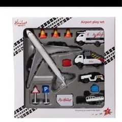 商談中☆トミカお好きな方に　ダイキャスト　エアポートセット　の画像