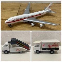 商談中☆トミカお好きな方に　ダイキャスト　エアポートセット　の画像