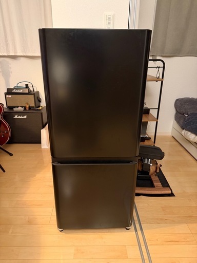 Hisense ファッション ノンフロン冷凍冷蔵庫 135L 2024年製