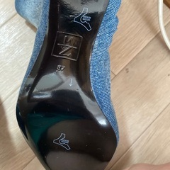 ZARAデニムショートブーツ　新品の画像