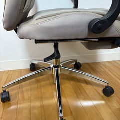ニトリ(NITORI) オフィスチェア OC708 エアリーフットの画像