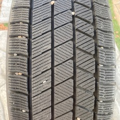 ブリヂストンスタッドレスタイヤ4本セットVRX3 205 /65R15の画像