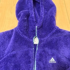 アディダス　フリースの画像