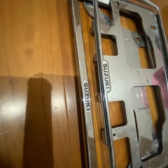 スズキ　ナンバーフレーム中古品の画像