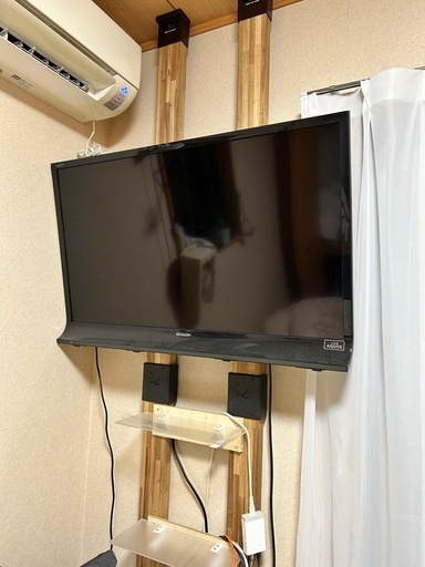 SHARP 40型　壁掛け　テレビ