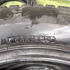 BRIDGESTONEスタッドレスVRX2タイヤのみ4本17インチの画像