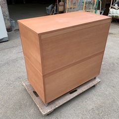 スクエアリビングキャビネット 4枚扉 オーク材の重量感のあるキャビネットです❗️80cm×43.5cm×高さ83cw の画像