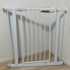 ベビーゲート(階段上使用可能)の画像