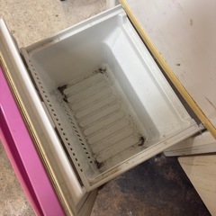 冷蔵庫　SHARPの画像