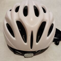 【1箇所凹みあり】子供用Sサイズ自転車用ヘルメット（ピンク色）1個　目安1〜3歳　の画像