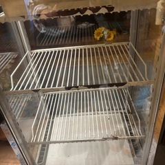 東芝冷蔵ショーケースの画像