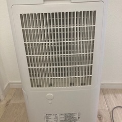 SHARP CV-H180-W 衣類乾燥除湿機　除湿能力40畳の画像