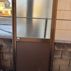 アルミ　サッシ　ドアの画像