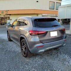 ベンツGLA200ｄ4マチック　Ｒ３　車検8/7　走行27000ｋ　ベージュ革シート　純正ナビ　全方位カメラ　ＥＴＣ　ドラレコ　18ＡＷの画像