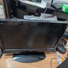 無料　ブラーバ　テレビ　プリンタ　ベビーカー　ワイングラスセット　折りたたみマットレス　敷布団の画像