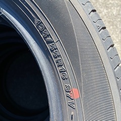 ヨコハマ サマータイヤ 4本 195/55R16 の画像