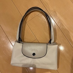 ロンシャン ル プリアージュ Lサイズとーとトートバッグの画像