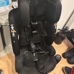 定価12,800円、使用1年未満　ISOFIX対応　
キッズシート　ジュニアシート　チャイルドシートの画像