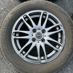 スタッドレスタイヤホイールセット　185/65R15の画像