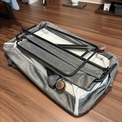 ベビーベッドの画像