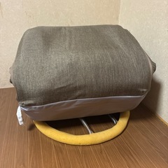 リクライニング 回転式 座椅子の画像