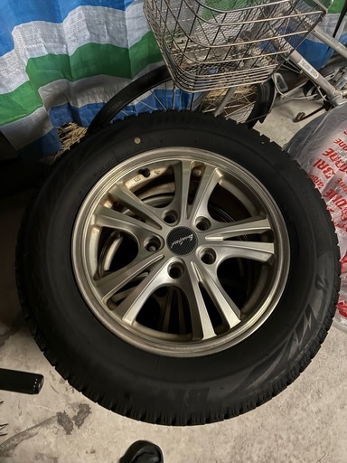 BSスタッドレス195/65/R15最終値下げ