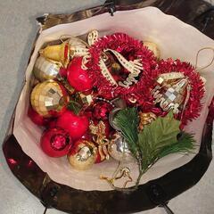 🎅🎄👨‍👩‍👧‍👦【⛔最終値下げ中】12/14(日)18:00までの引き取限定🈹￥1,300【中古】クリスマスの飾り画像全部の画像