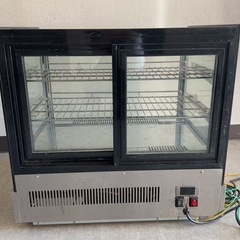 卓上型対面冷蔵ショーケースの画像