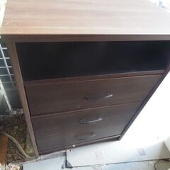 小ぶりな収納家具、引き出しつき、美品の画像