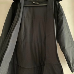 アンダーアーマー ベンチコートの画像