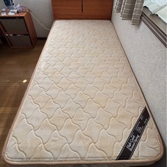 【IDC大塚家具】 シングルベッドの画像