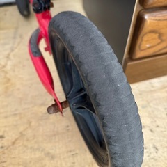 ストライダーの画像