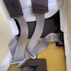 チャイルドシート　回転　カーメイトエールベベ　クルットの画像