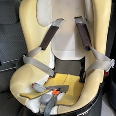 チャイルドシート　回転　カーメイトエールベベ　クルットの画像