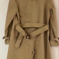 BEAMSビームス ライナー付きれいめ
トレンチコート お色ベージュ サイズMの画像