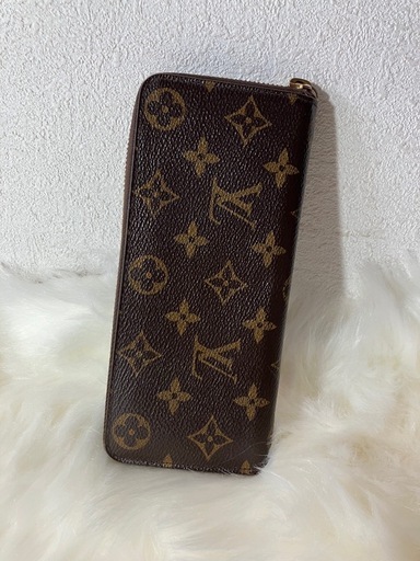 LOUIS VUITTON財布