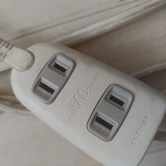 延長コード　３ｍ　中古　テーブルタップの画像