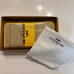 新品未使用品✨coach 長財布　イエローの画像
