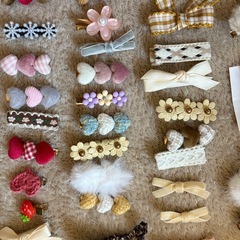 子供用ピン　ハンドメイドの画像