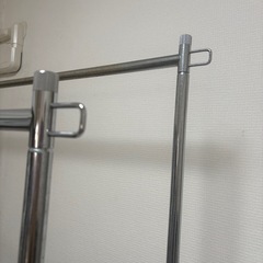 【0円】ハンガーラックの画像